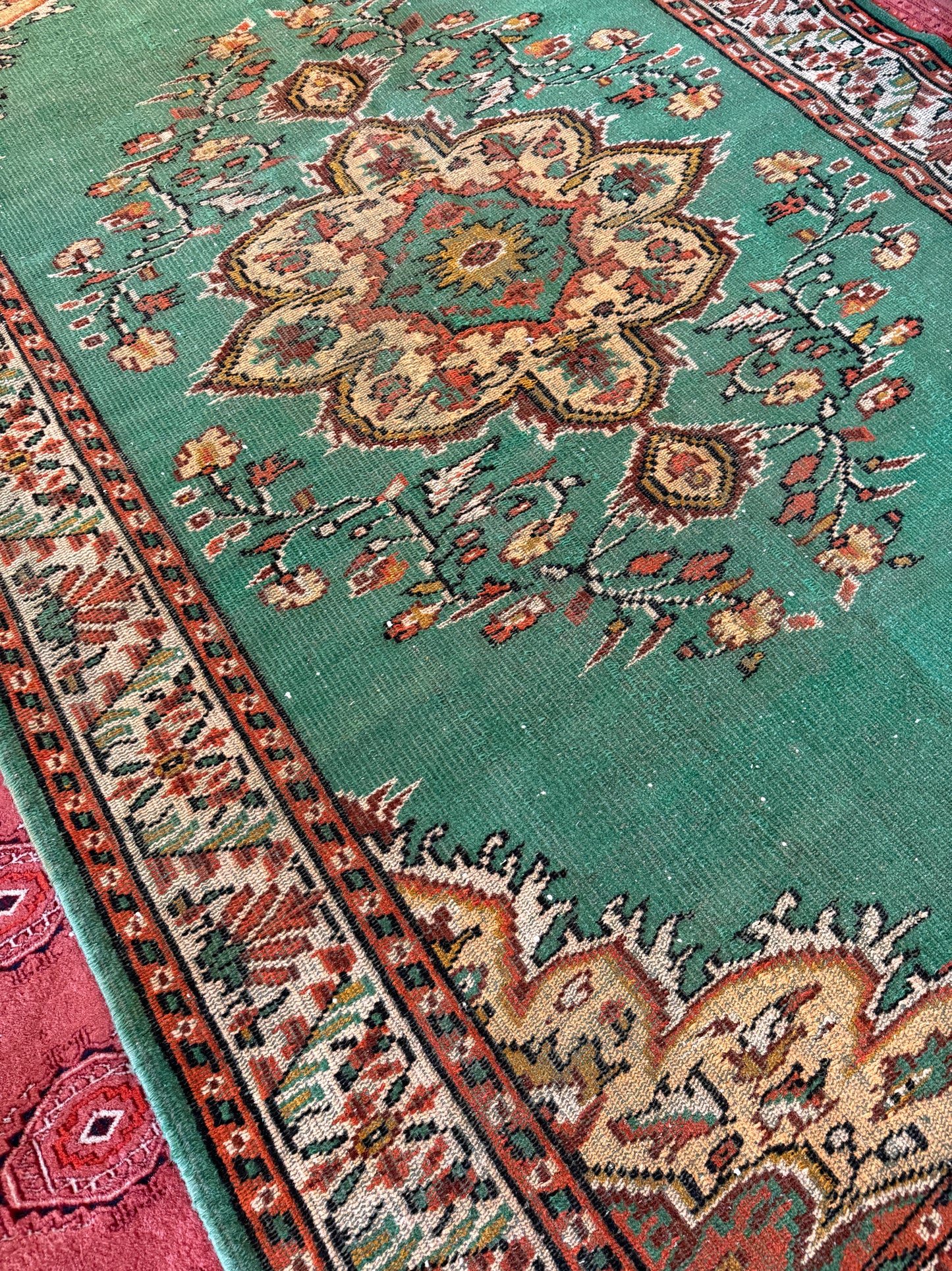 Vintage Turkish Area Rug No. A1192 - 5.8'x8.5'