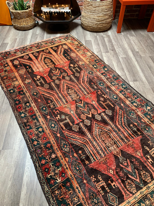 Vintage Persian Area Rug No. A1176 - 4.1' x8.1'