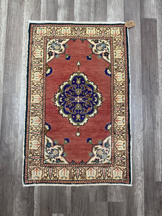 Vintage Turkish Mini Rug 2’x3.2' - No. 681