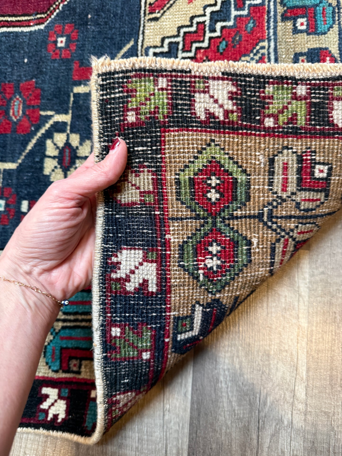 Vintage Turkish Rug No. A1213 - 3.3’x6.2’