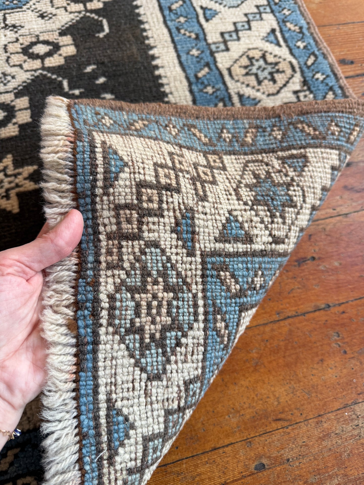 Vintage Turkish Runner Rug No. R1189 - 2.6' x 6.9'