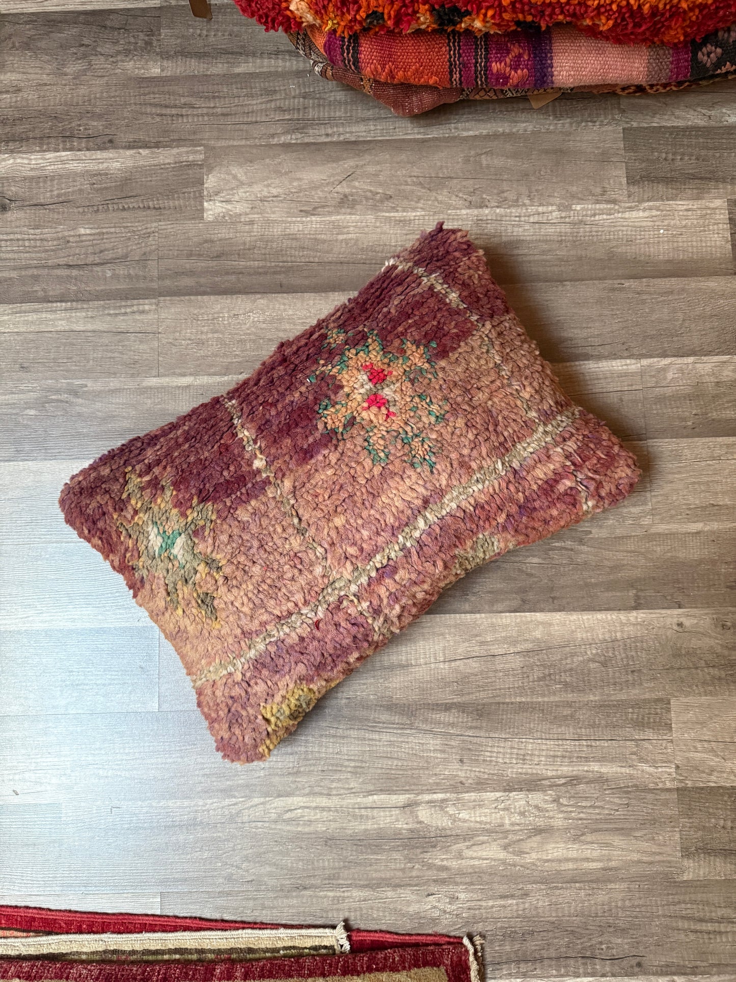 No. P416 - 15" X 22" Moroccan Rug Pillow Cover