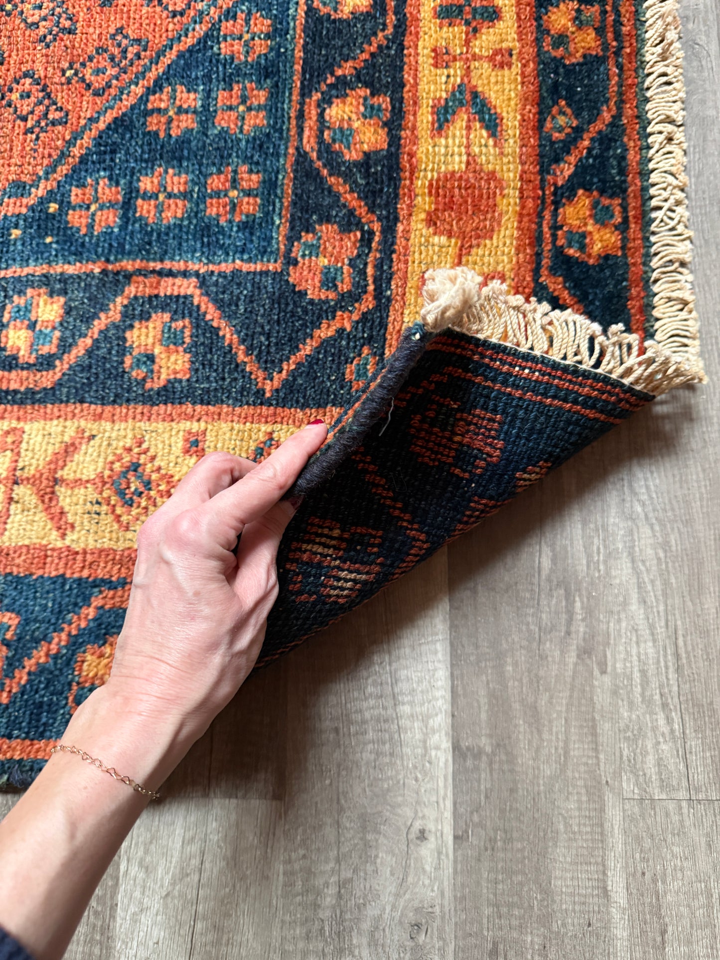 Vintage Persian Style Rug No. A1209 - 4.3’x7’