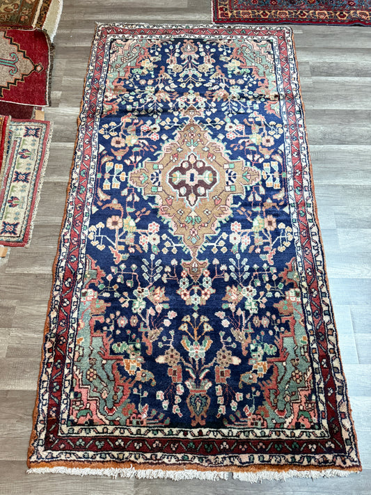 Vintage Persian Rug No. A1222 - 3.4’x6.7’
