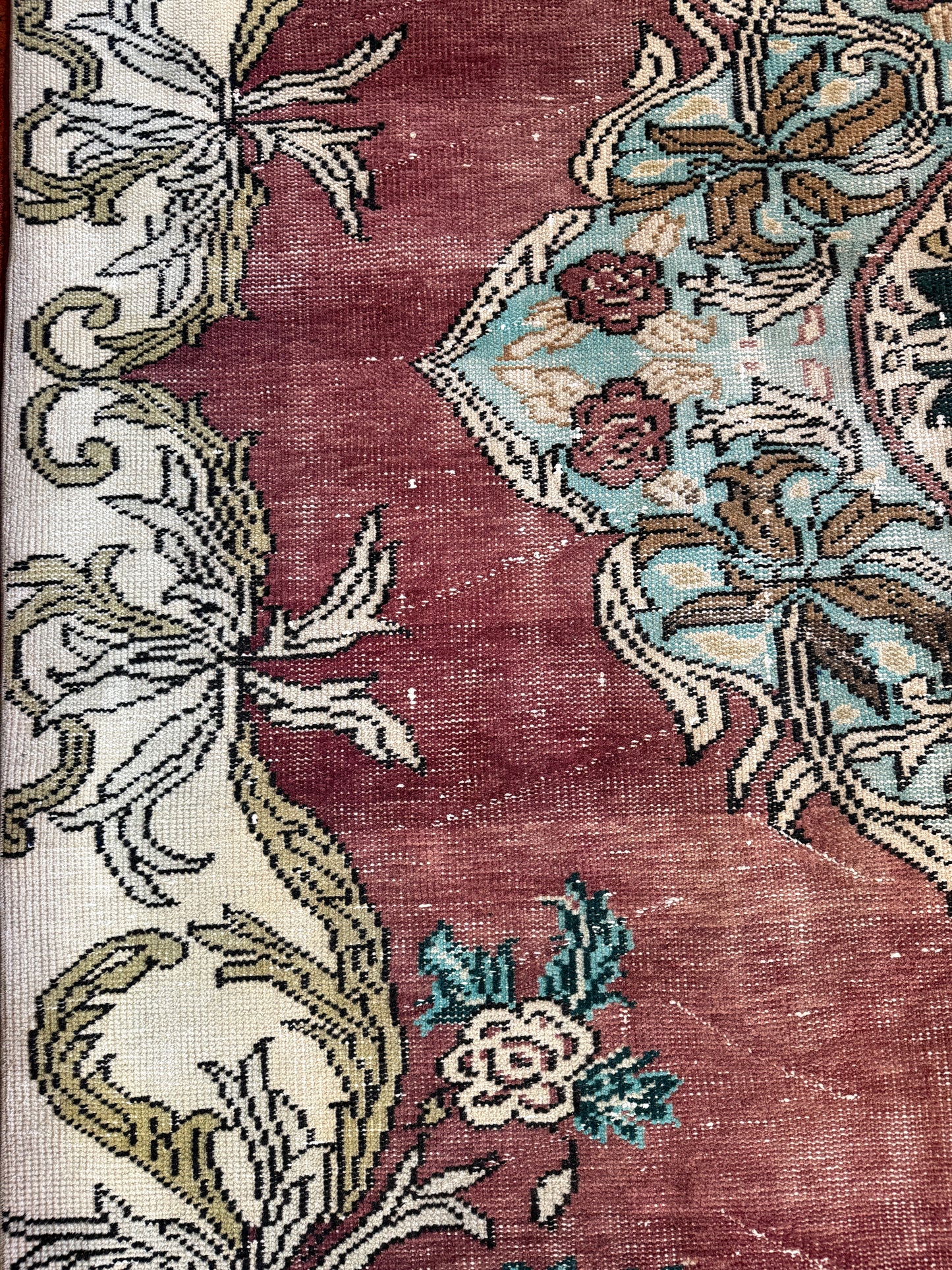 Vintage Turkish Area Rug No. A1191 - 6.1'x9.3'