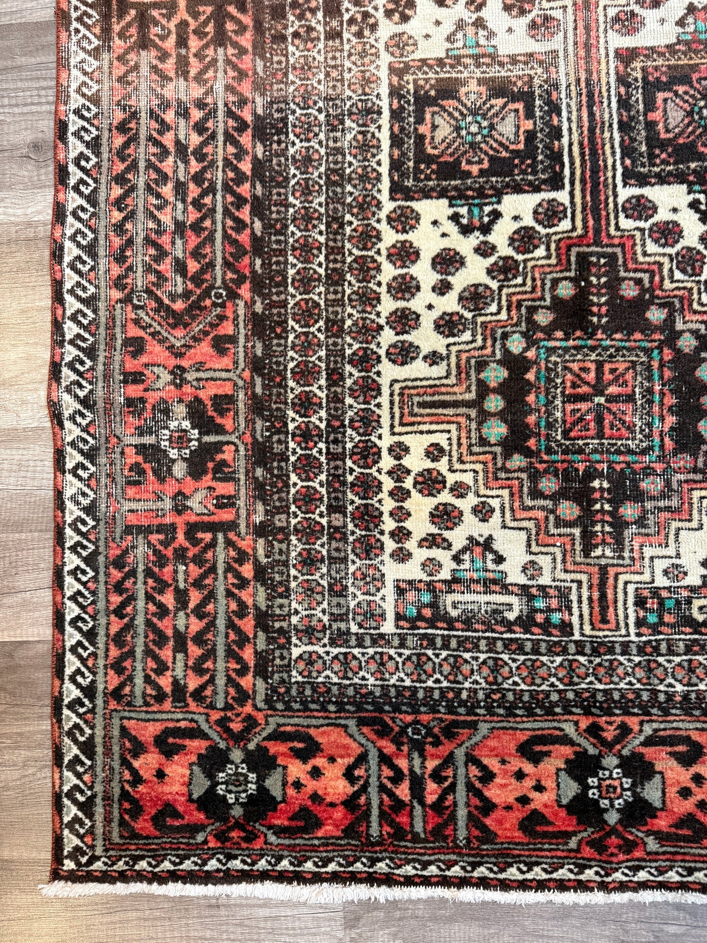 Vintage Turkish Rug No. A1214 - 3.4’x6.4’