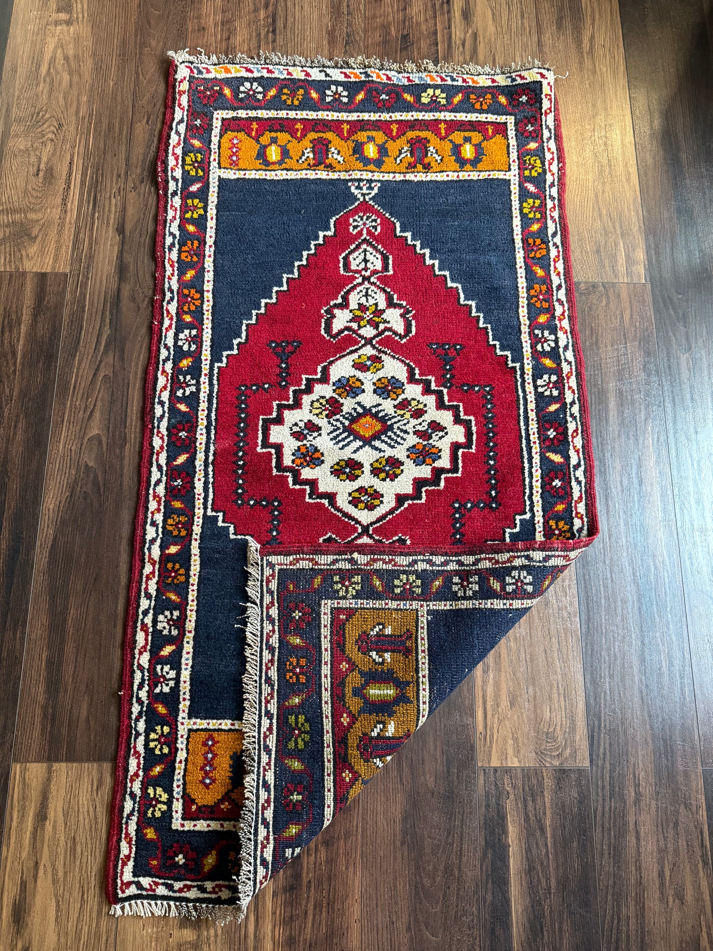 Vintage Turkish Mini Rug 2’x3.9' - No. 725