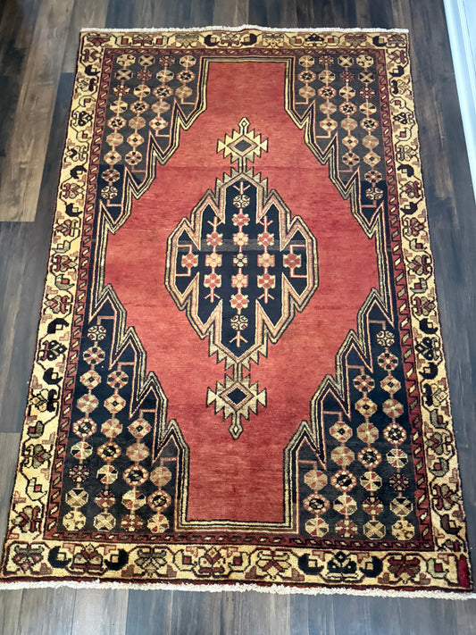 Vintage Persian Style Rug No. A1204 - 4.1'x6.2'