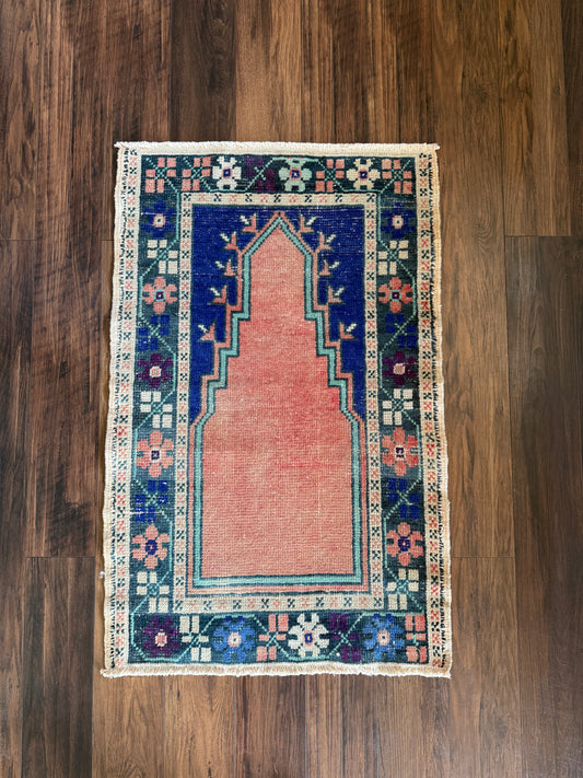 Vintage Turkish Prayer Rug 2.3’x3.5' - No. 729