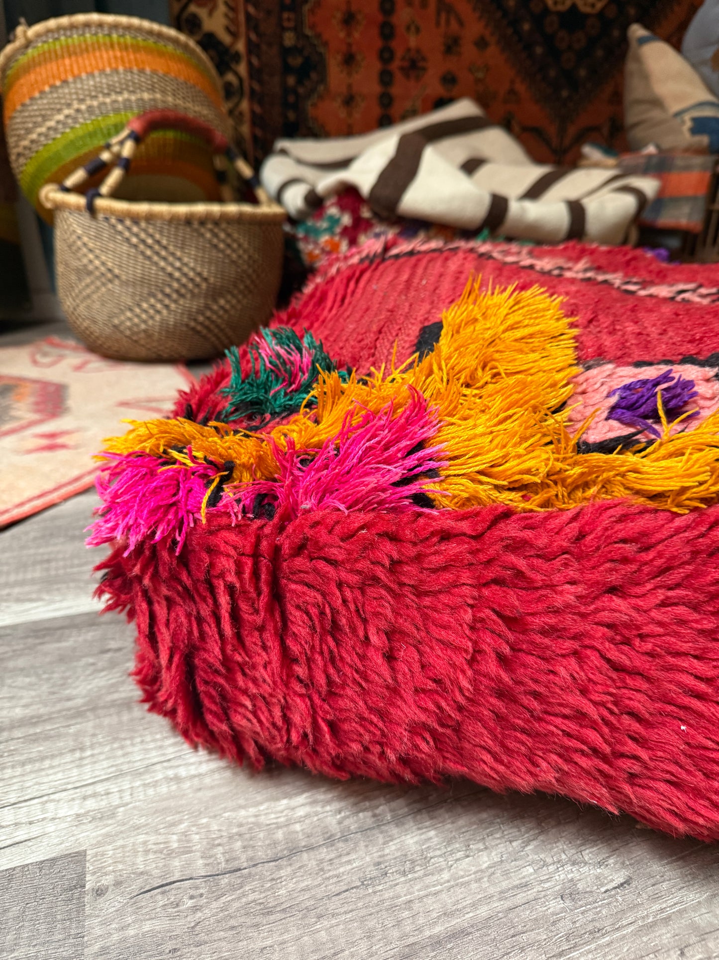 Moroccan Rug Floor Pouf / Pet Bed #368