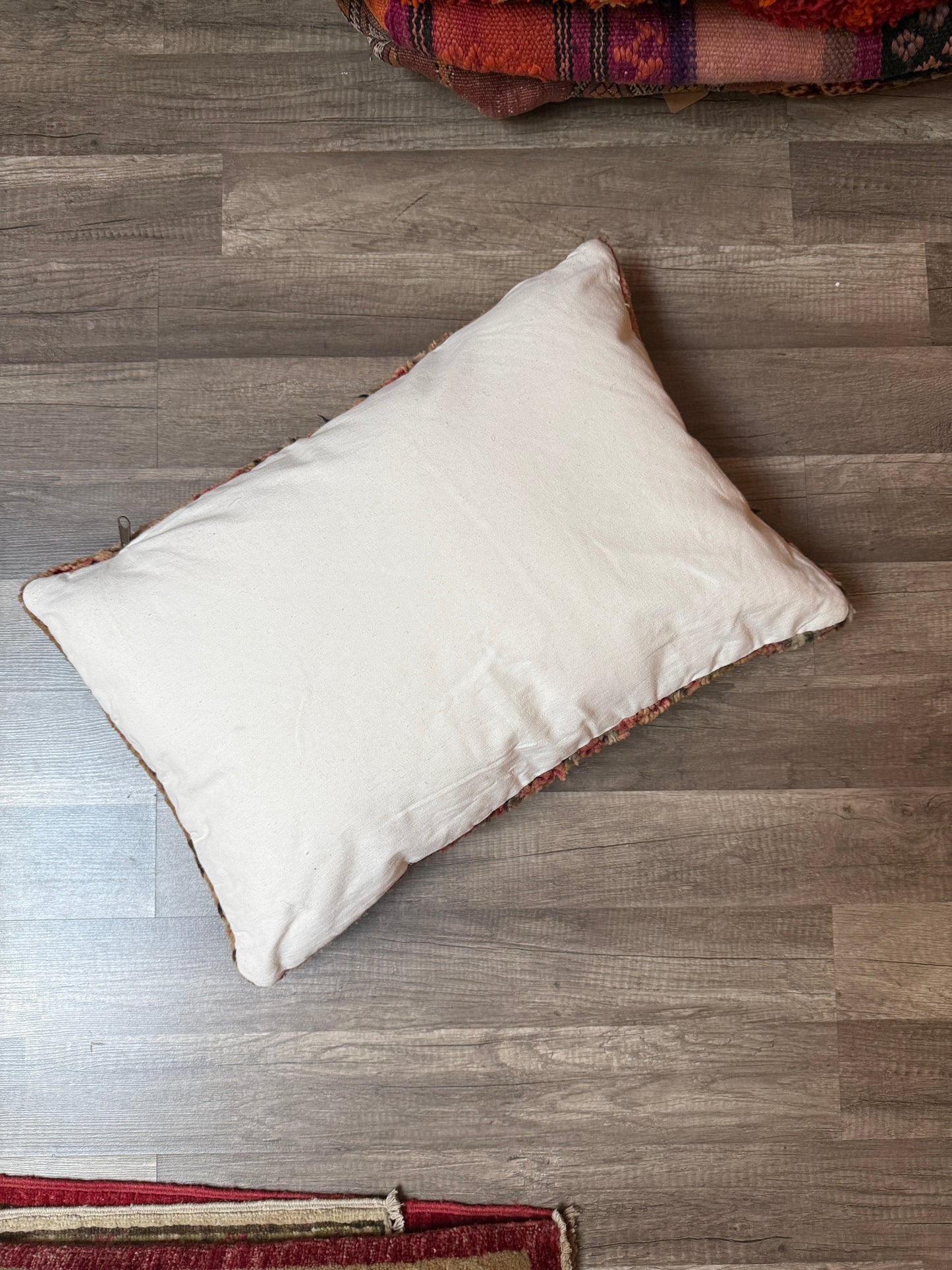 No. P415 - 16" X 23" Moroccan Rug Pillow Cover