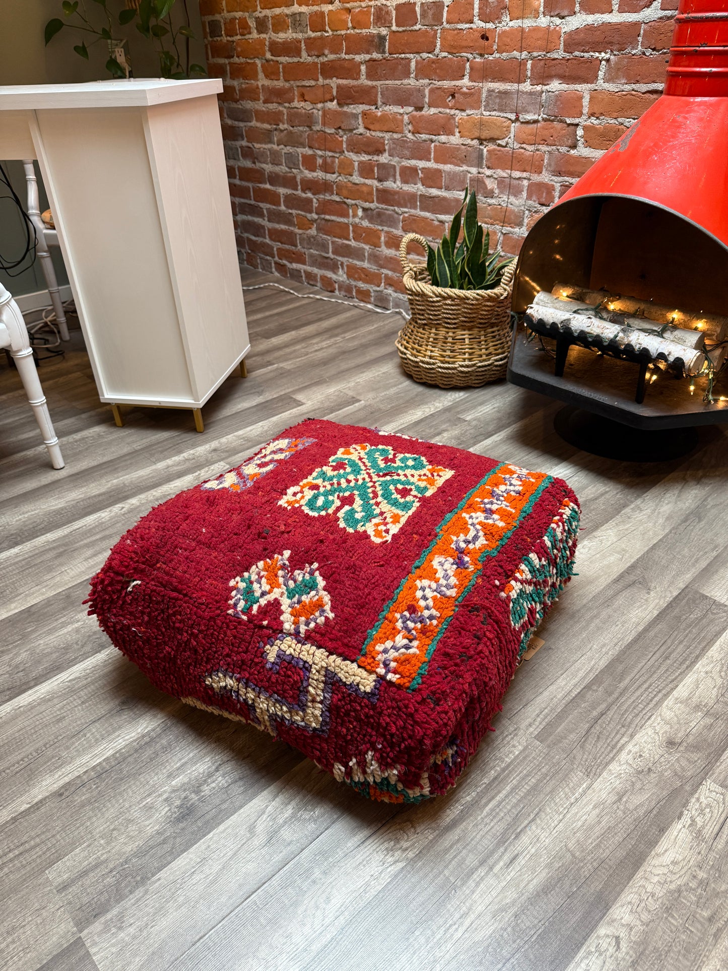 Moroccan Rug Floor Pouf / Pet Bed #364