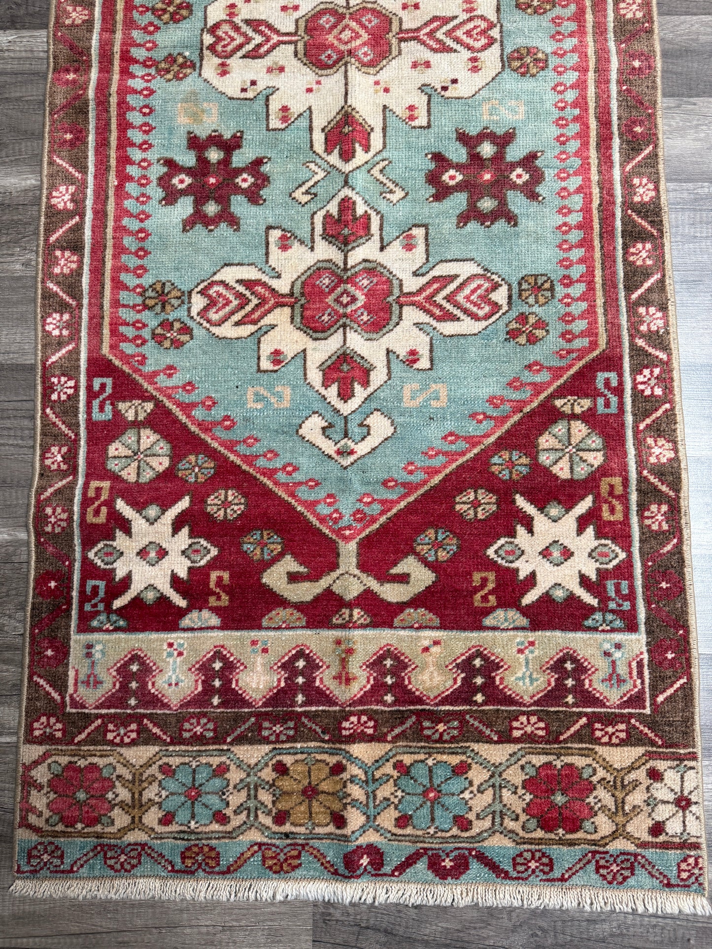 Vintage Turkish Rug No. R1216 - 2.4’x6.1’
