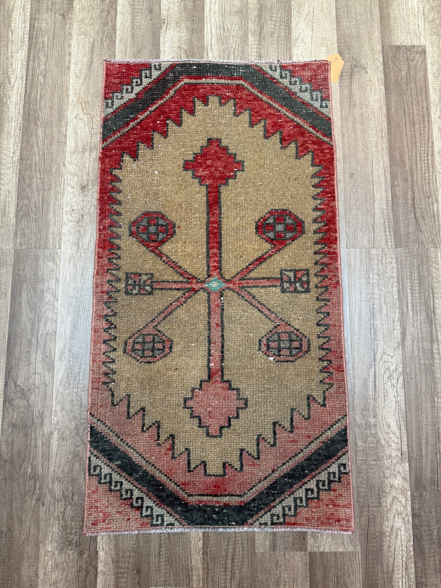 Vintage Turkish Mini Rug 1.7’x3.3' - No. 682