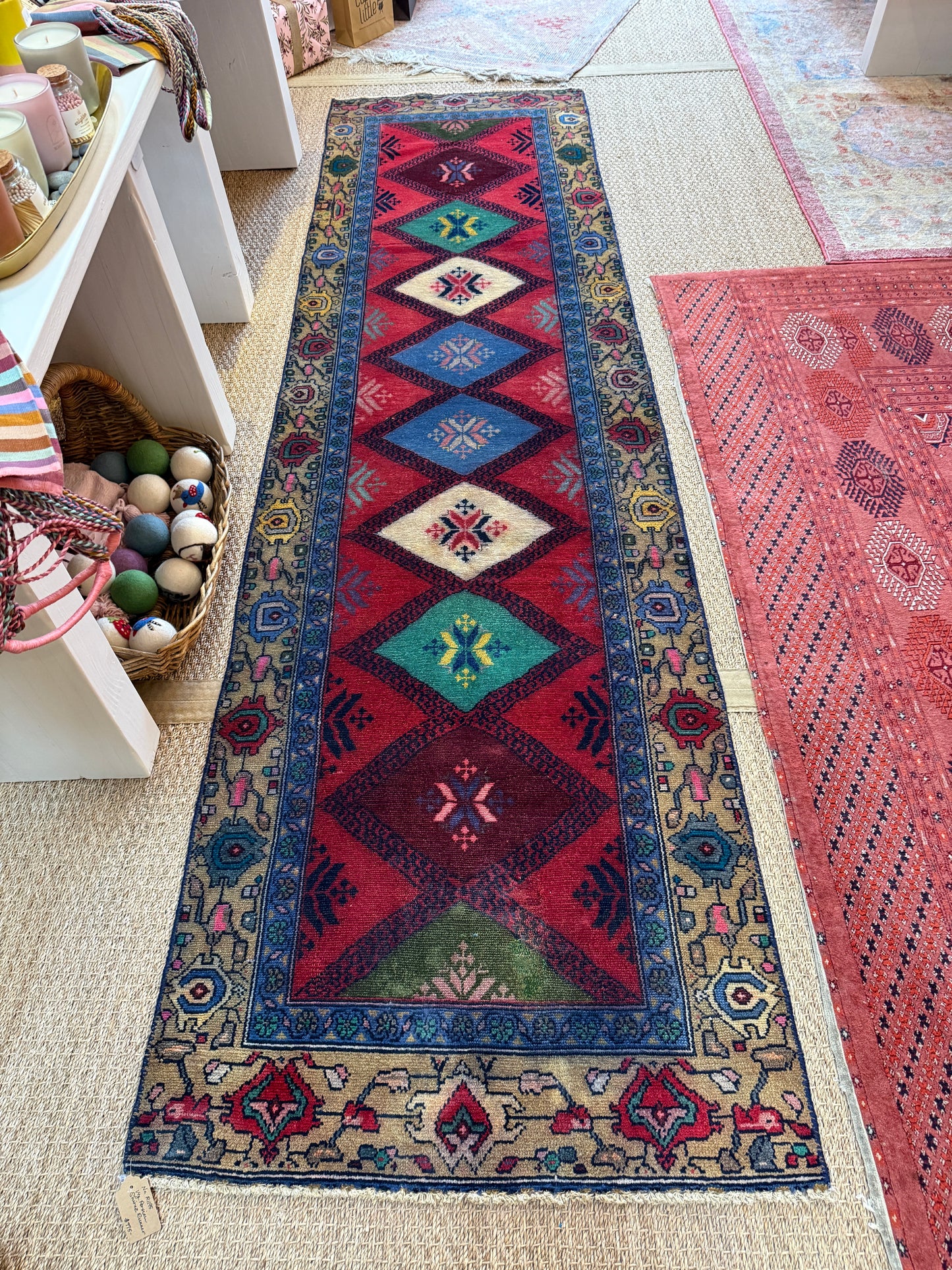 Vintage Persian Shiraz Runner Rug No. R1195 - 2.8' x 10'