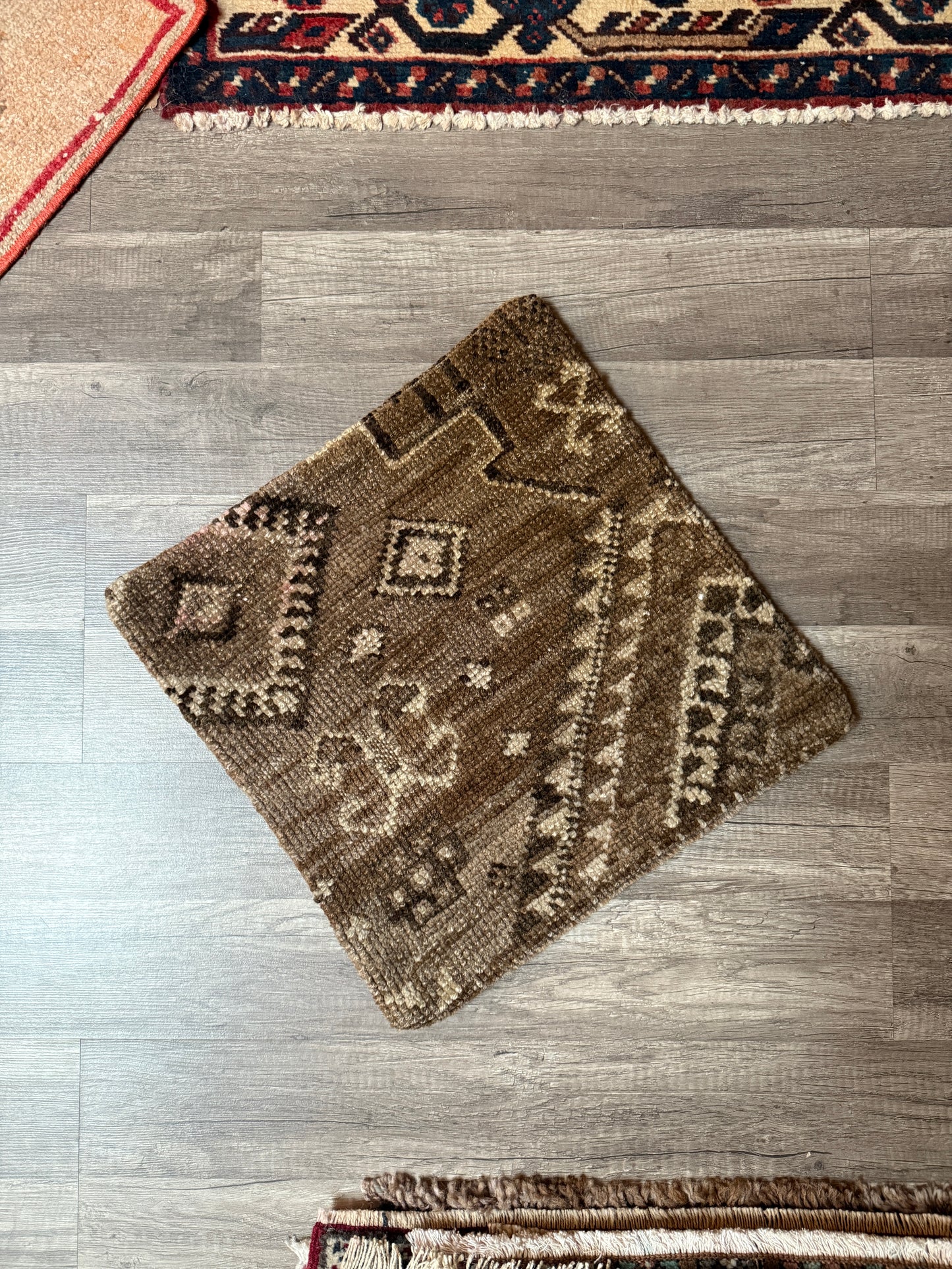 No. P408 - 16" X 16" Turkish Rug Pillow Cover