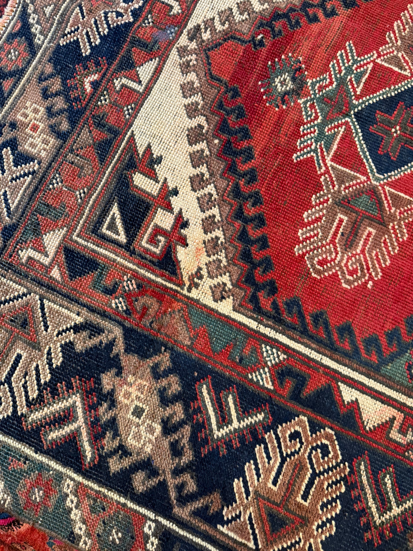 Vintage Turkish Kars Area Rug No. A1196 - 4.2'x5.6'