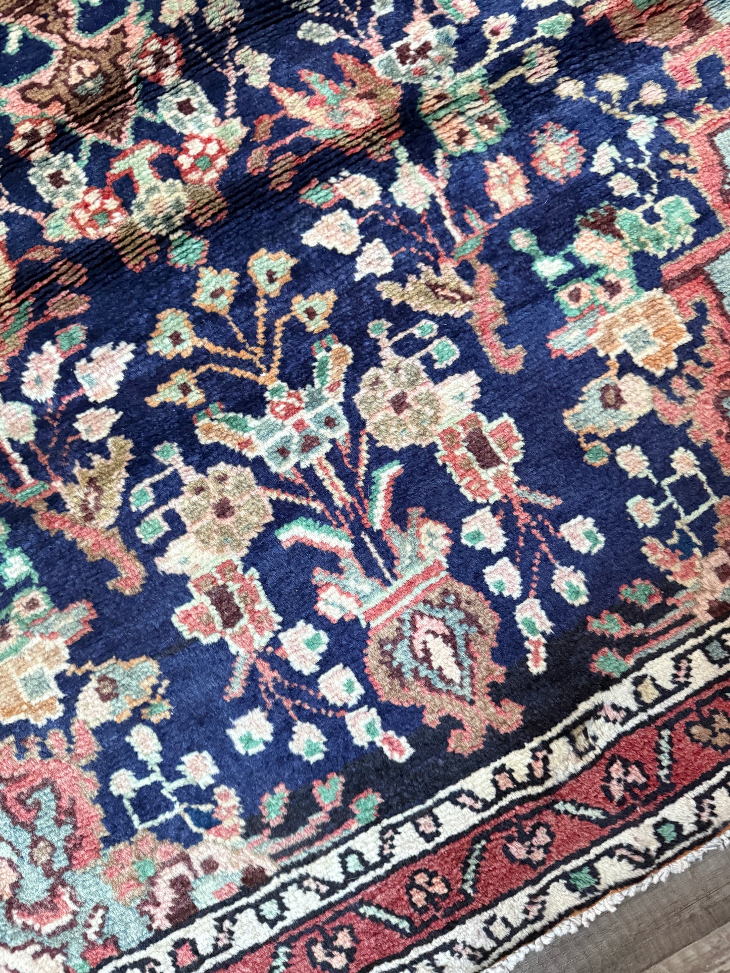 Vintage Persian Rug No. A1222 - 3.4’x6.7’