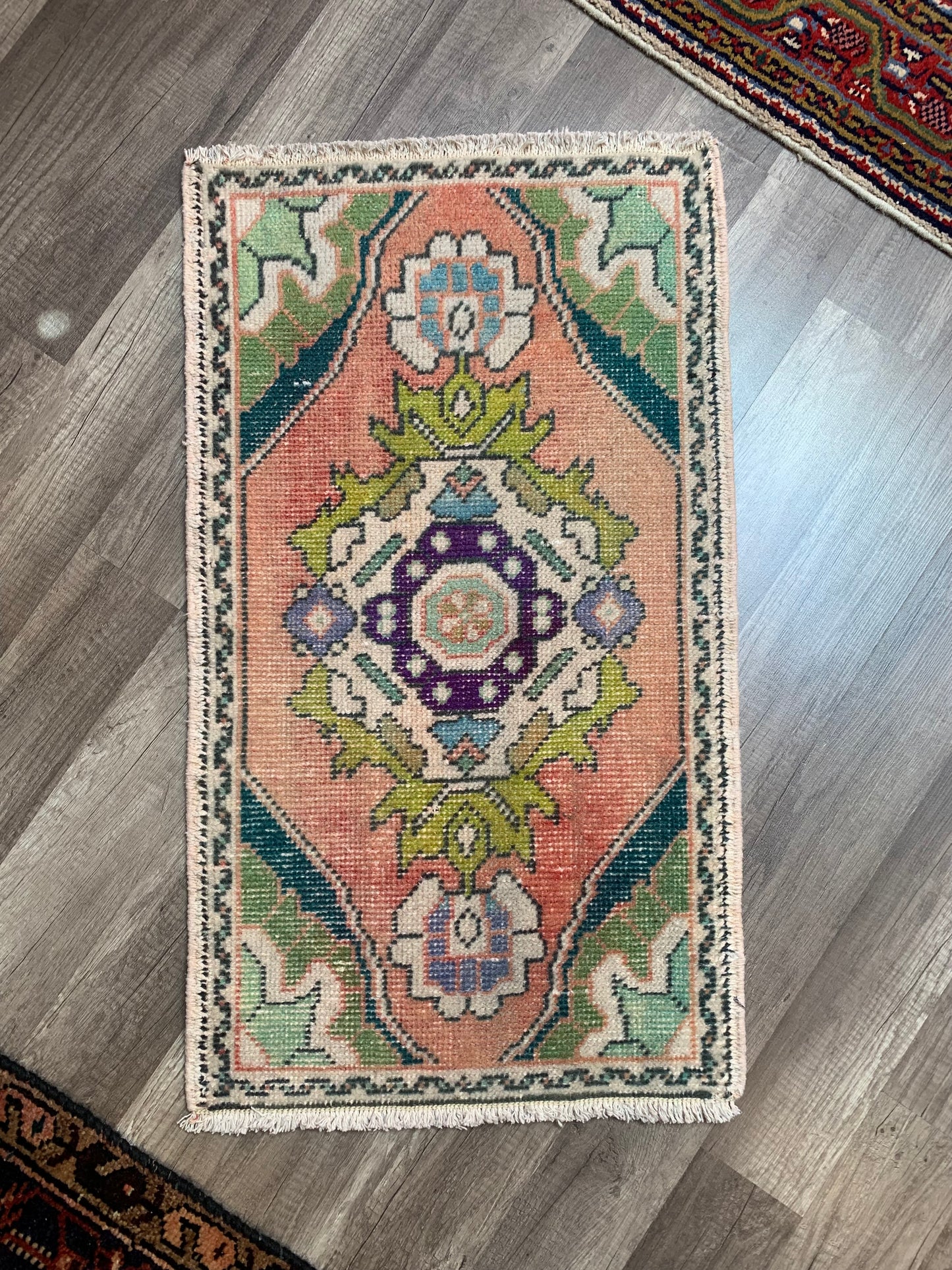 Vintage Turkish Mini Rug 1.5’x2.8' - No. 670