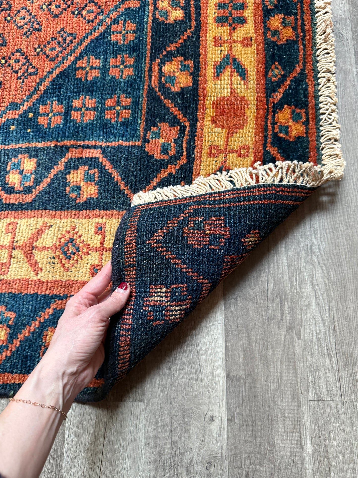 Vintage Persian Style Rug No. A1209 - 4.3’x7’