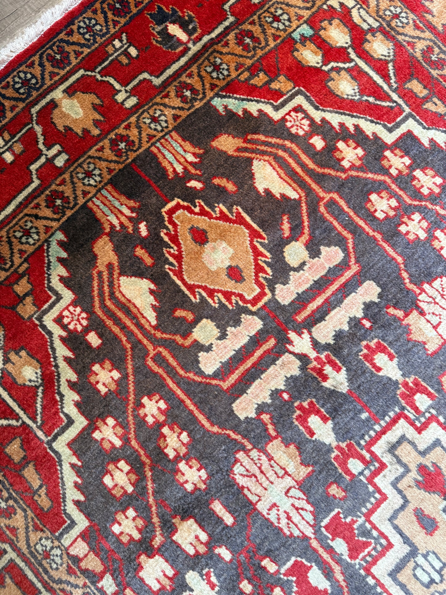 Vintage Persian Style Rug No. A1208 - 4.3’x6.7’