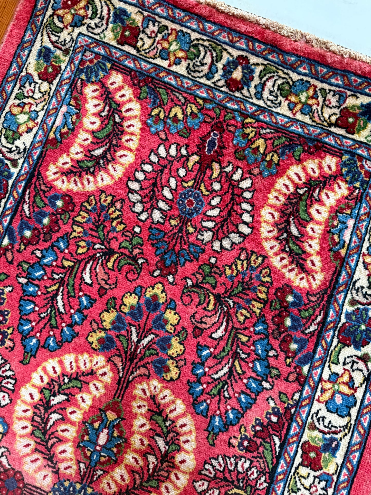 Vintage Persian Sarouk Runner Rug No. R1201 - 2.2' x 4.6'