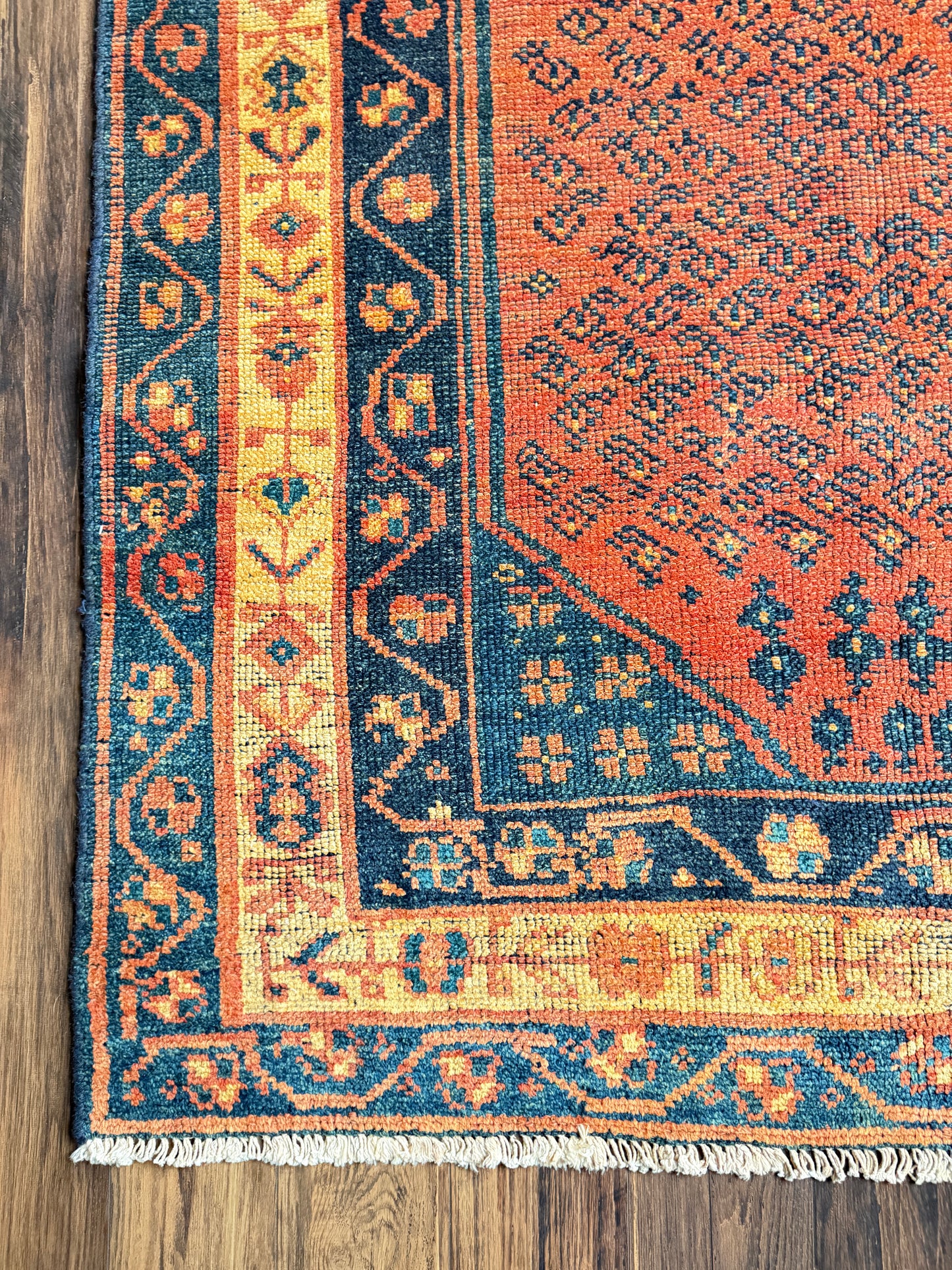 Vintage Persian Style Rug No. A1209 - 4.3’x7’