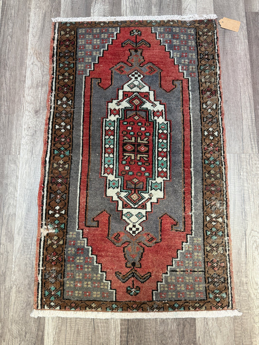 Vintage Turkish Mini Rug 1.8’x3' - No. 690
