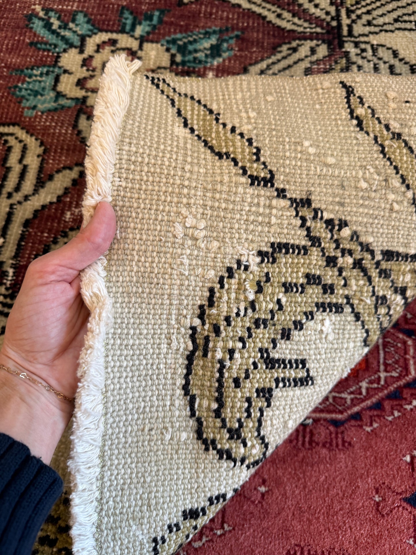 Vintage Turkish Area Rug No. A1191 - 6.1'x9.3'