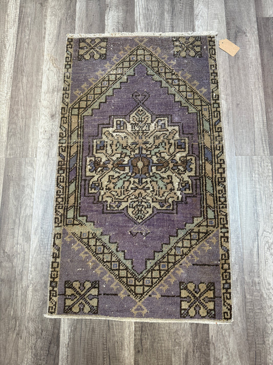 Vintage Turkish Mini Rug 1.7’x2.9' - No. 695