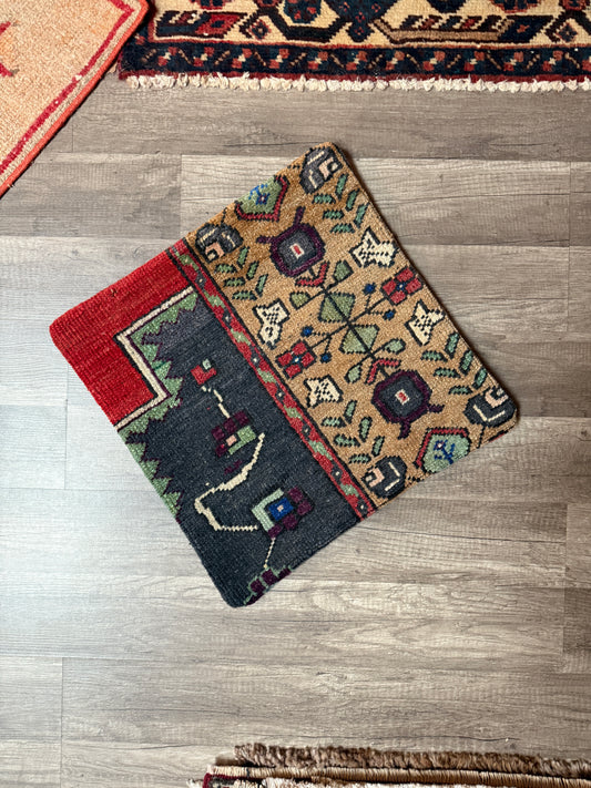 No. P397 - 16" X 16" Turkish Rug Pillow Cover