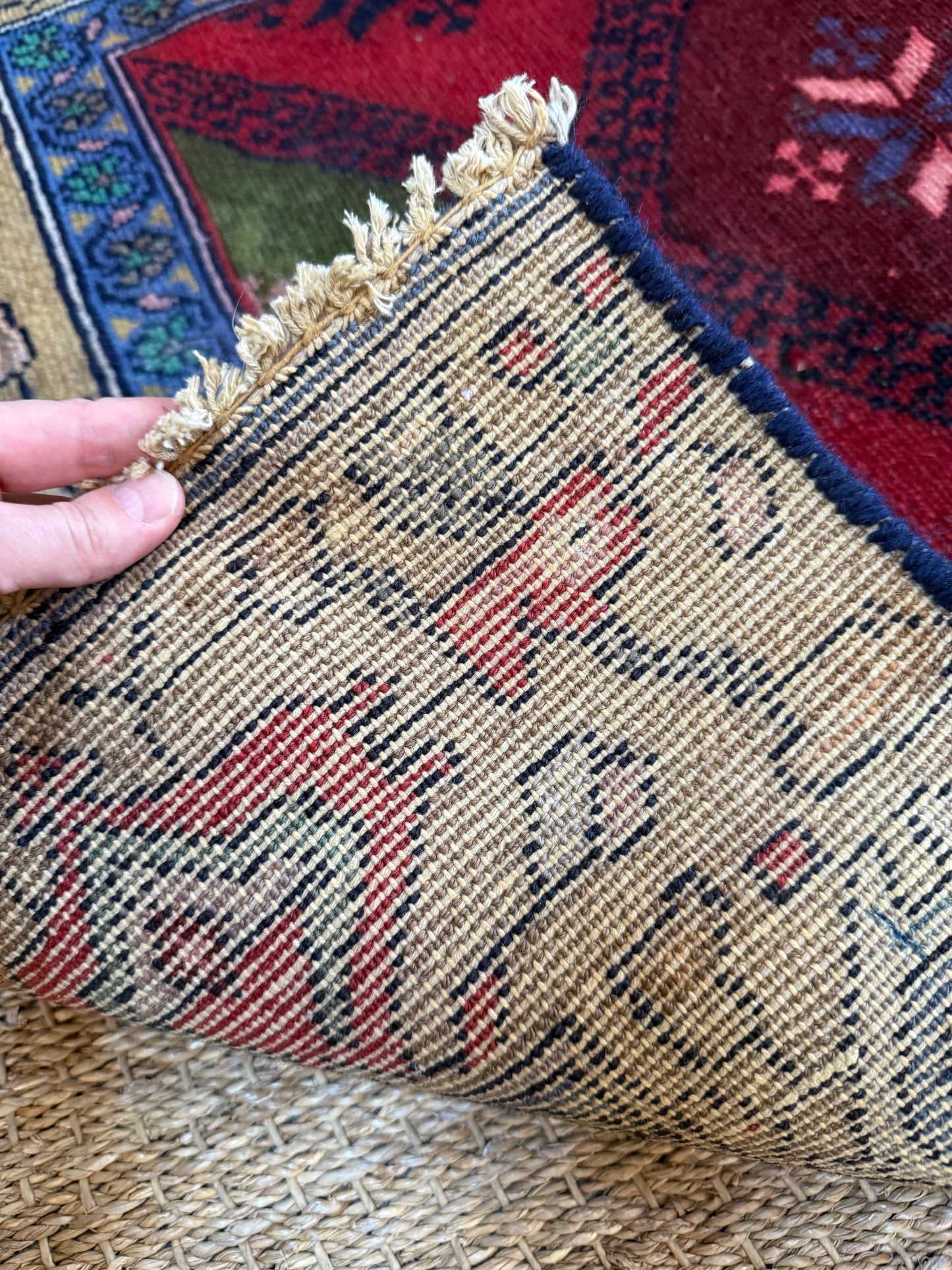 Vintage Persian Shiraz Runner Rug No. R1195 - 2.8' x 10'