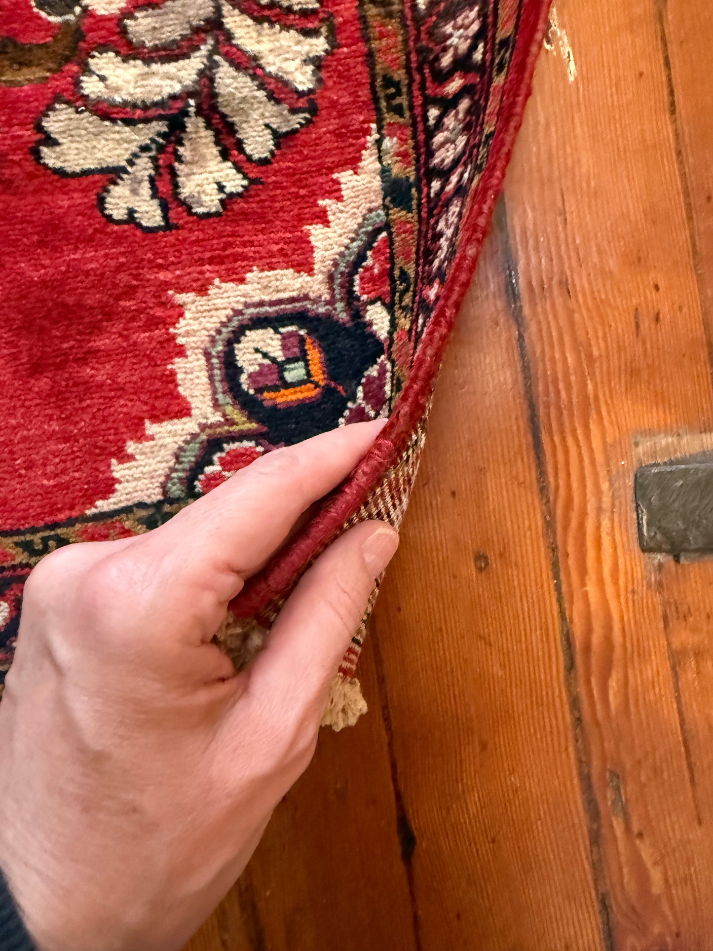 Vintage Persian Bakhtiari Rug No. R1202 - 2.3' x 4.3'