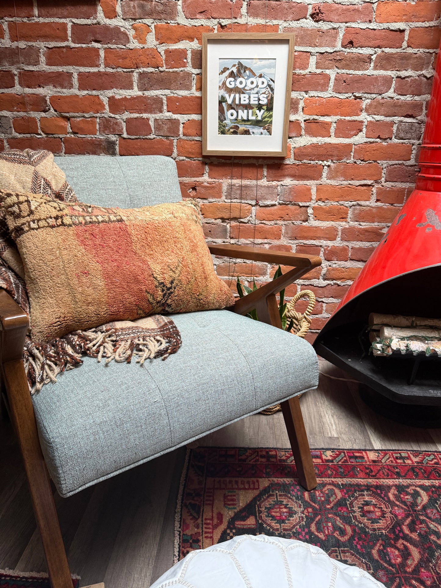 No. P415 - 16" X 23" Moroccan Rug Pillow Cover