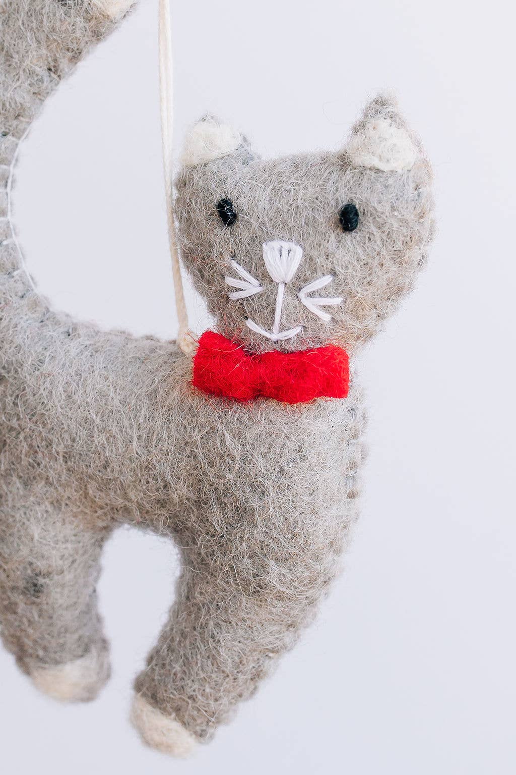 Cat Ornament: Gray