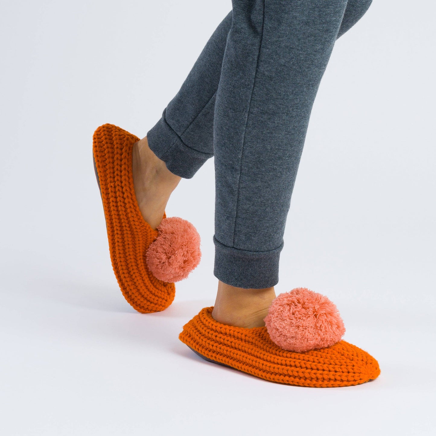 Pom Knit Slippers: Flame / M/L - W 8-10