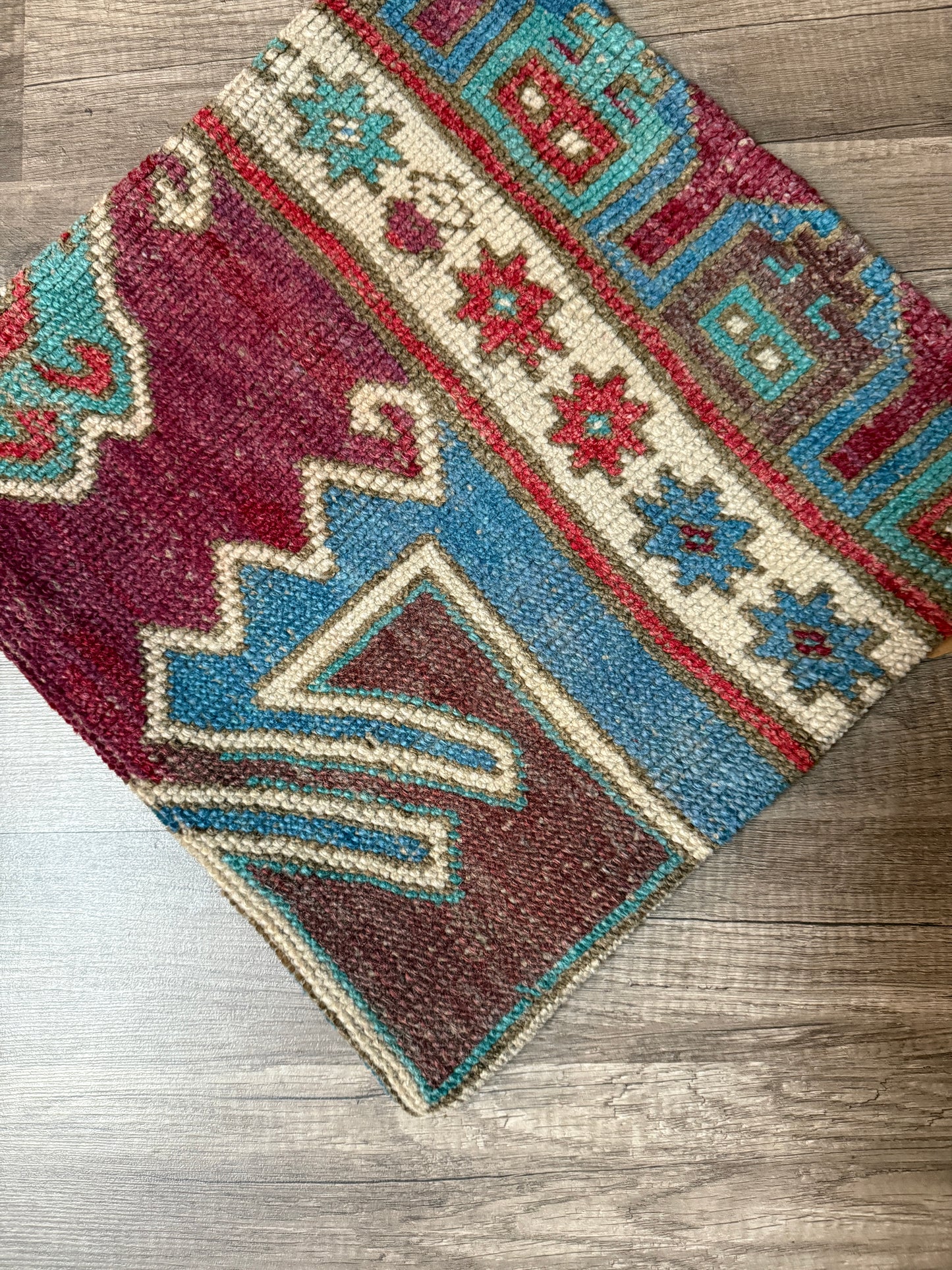 No. P398 - 16" X 16" Turkish Rug Pillow Cover