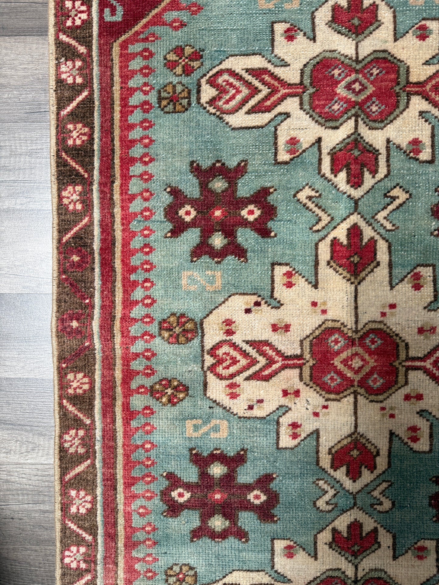 Vintage Turkish Rug No. R1216 - 2.4’x6.1’