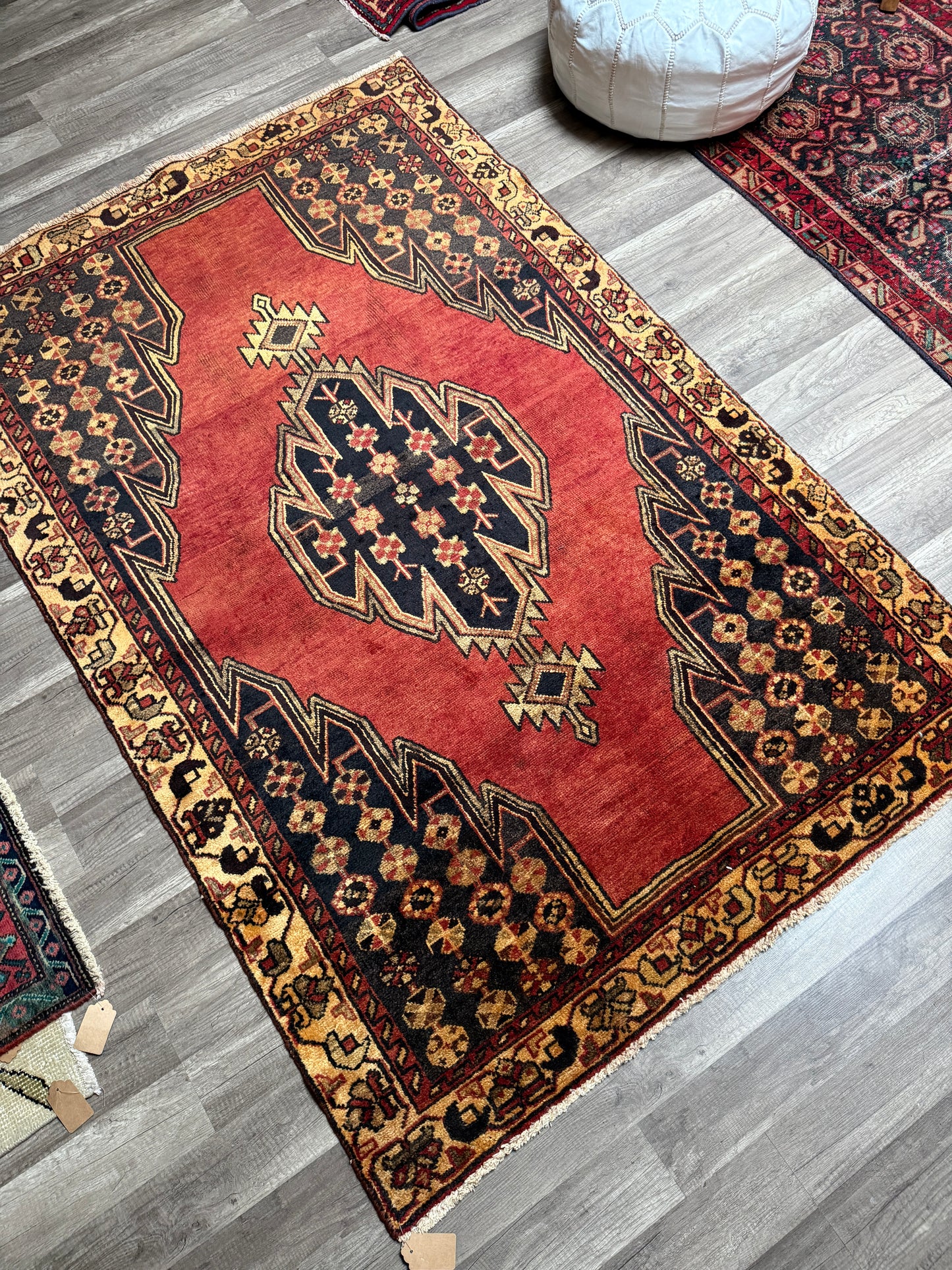Vintage Persian Style Rug No. A1204 - 4.1'x6.2'
