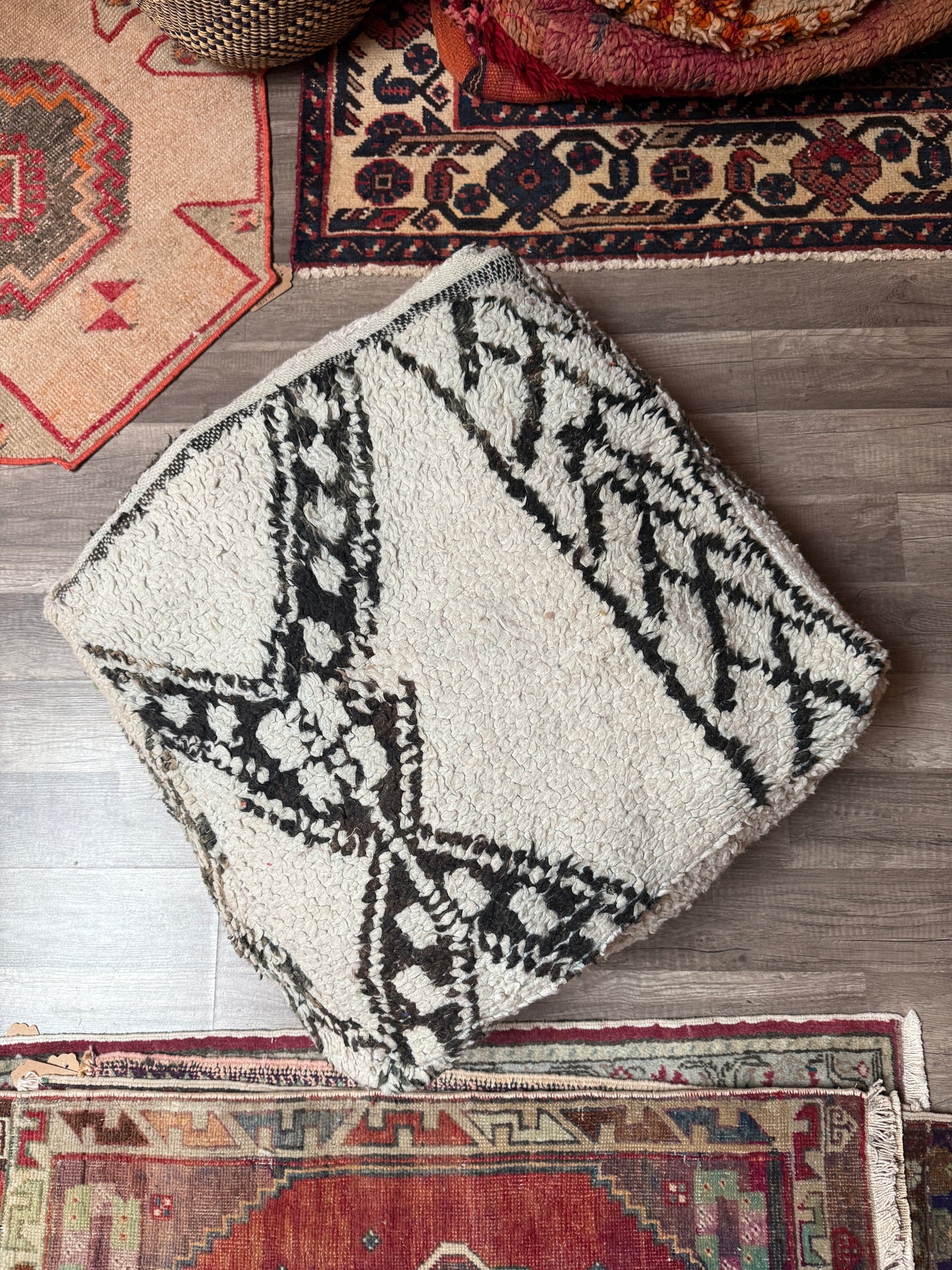 Moroccan Rug Floor Pouf / Pet Bed #365