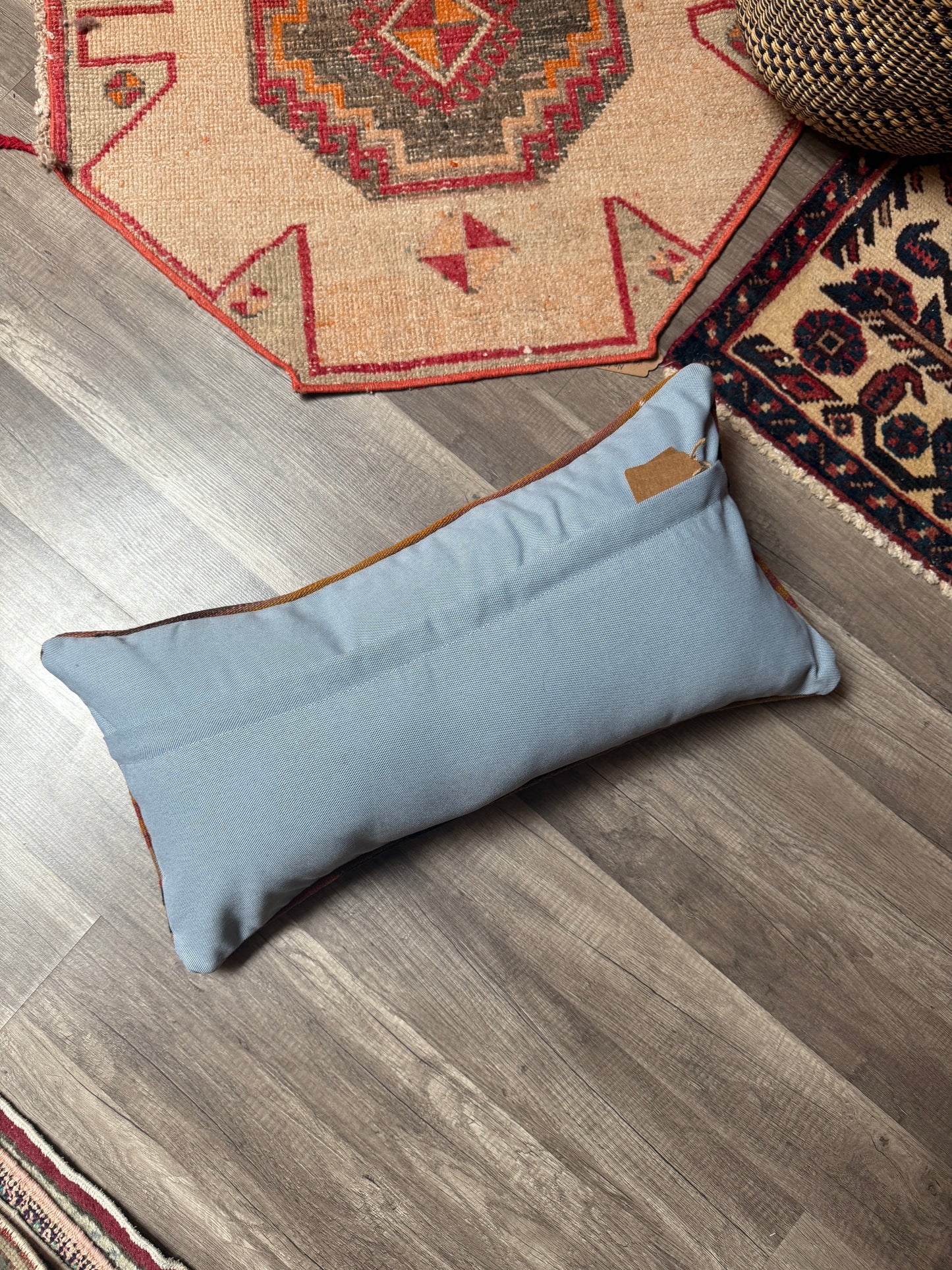 No. P393 - 12" X 24" Turkish Rug Pillow Cover