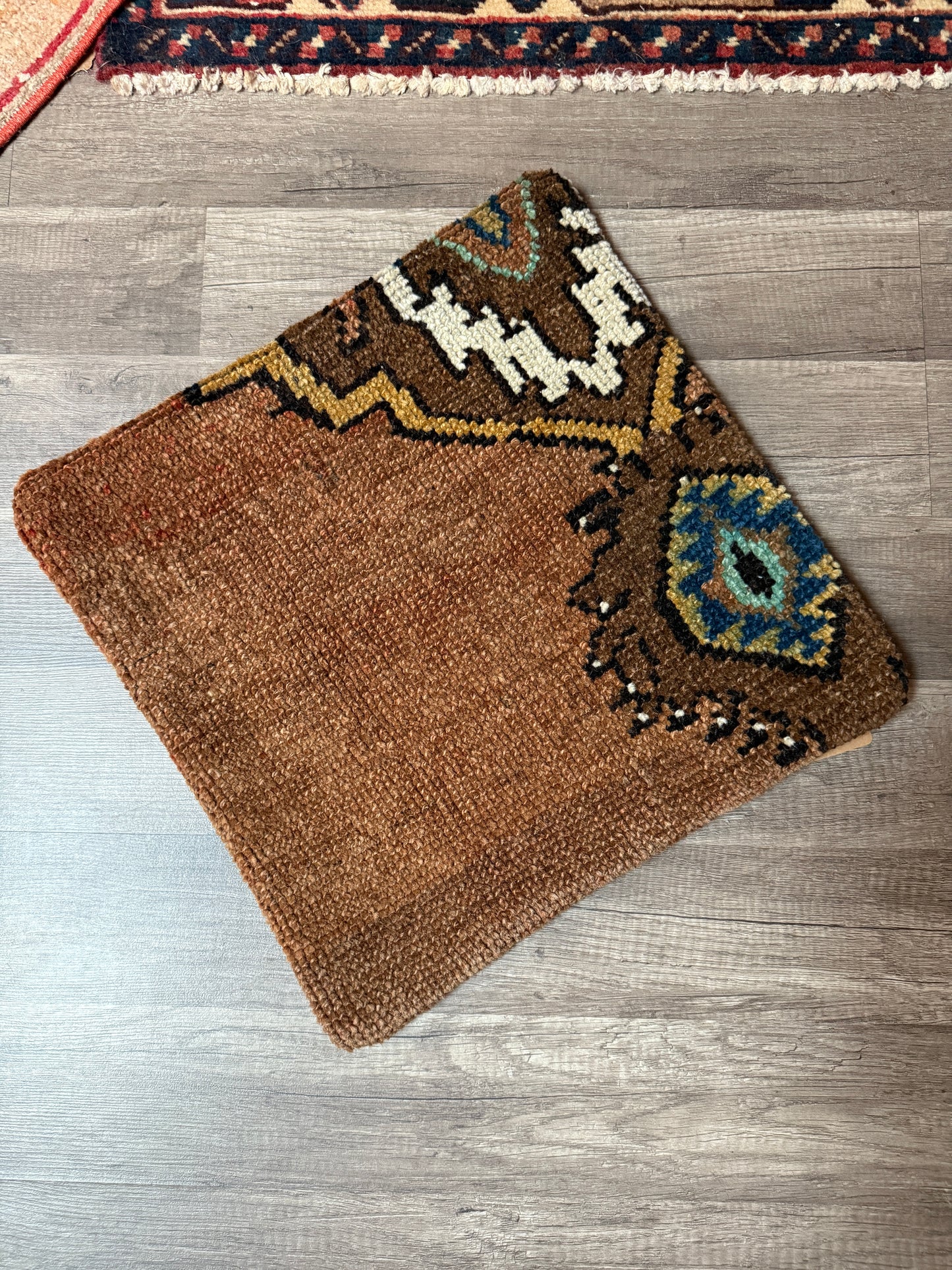 No. P399 - 16" X 16" Turkish Rug Pillow Cover