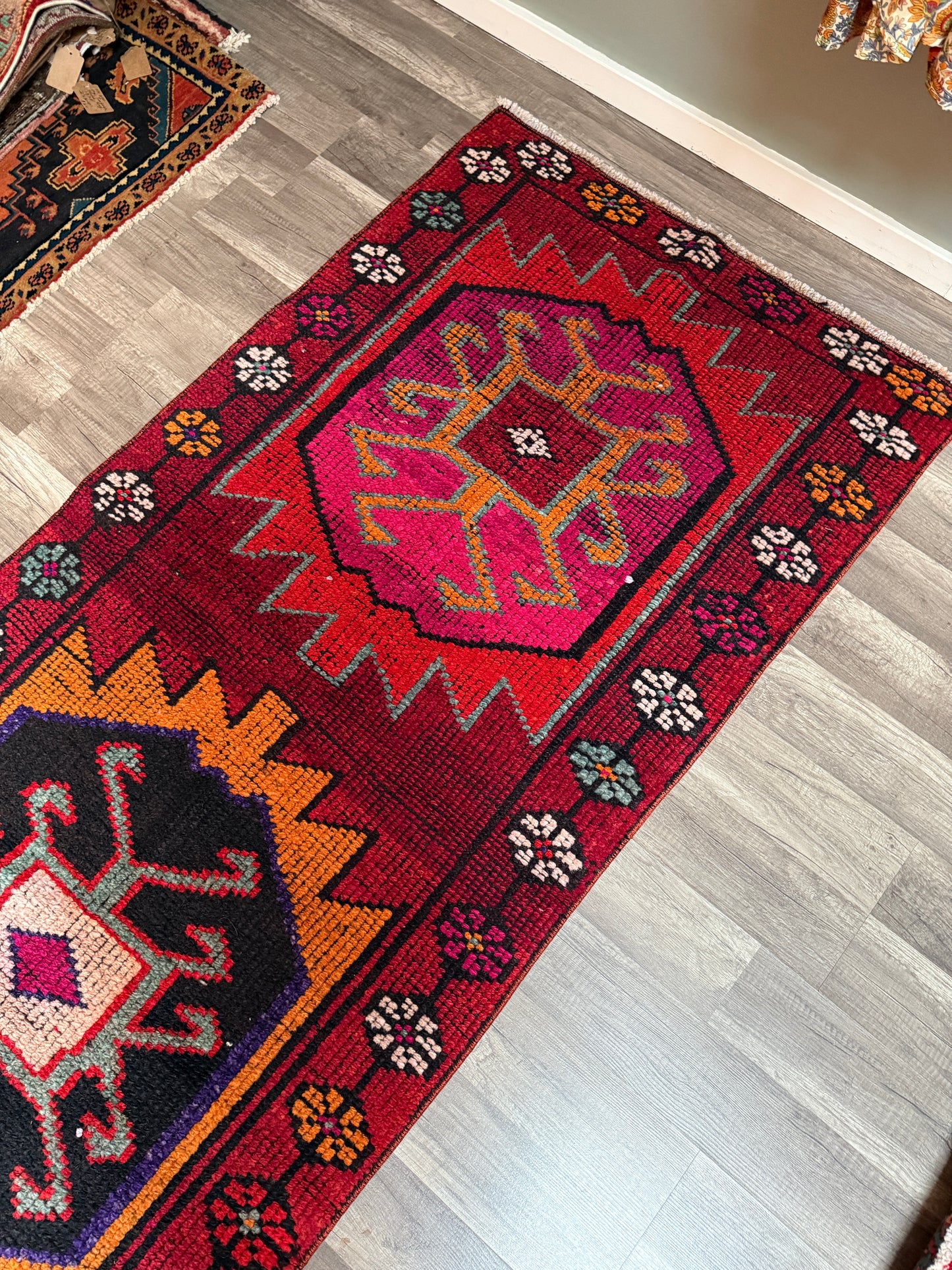 Vintage Turkish Rug No. R1220 - 2.7’x11.4’