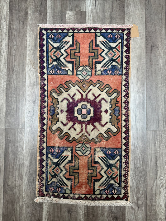 Vintage Turkish Mini Rug 1.6’x3' - No. 685