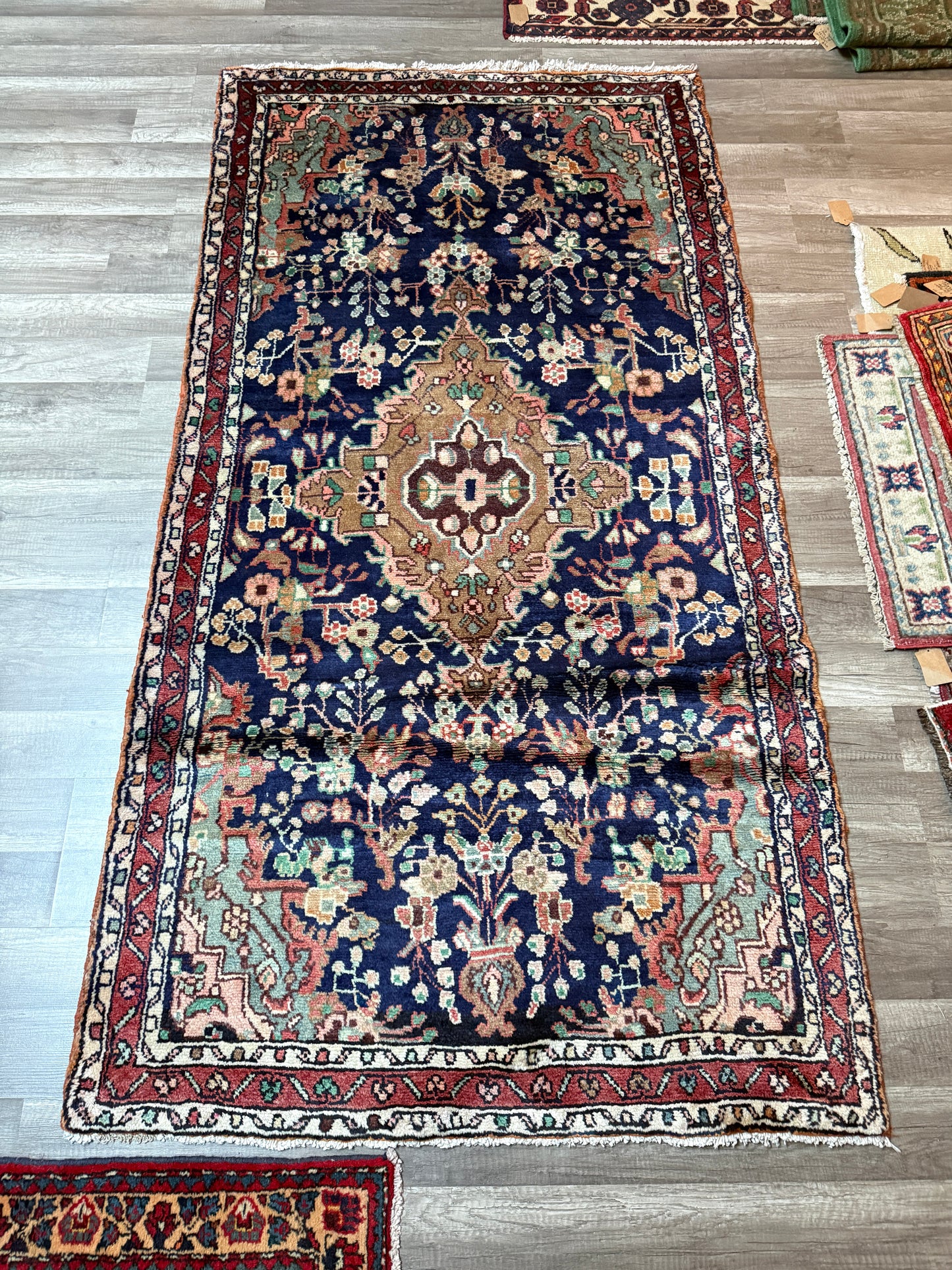 Vintage Persian Rug No. A1222 - 3.4’x6.7’