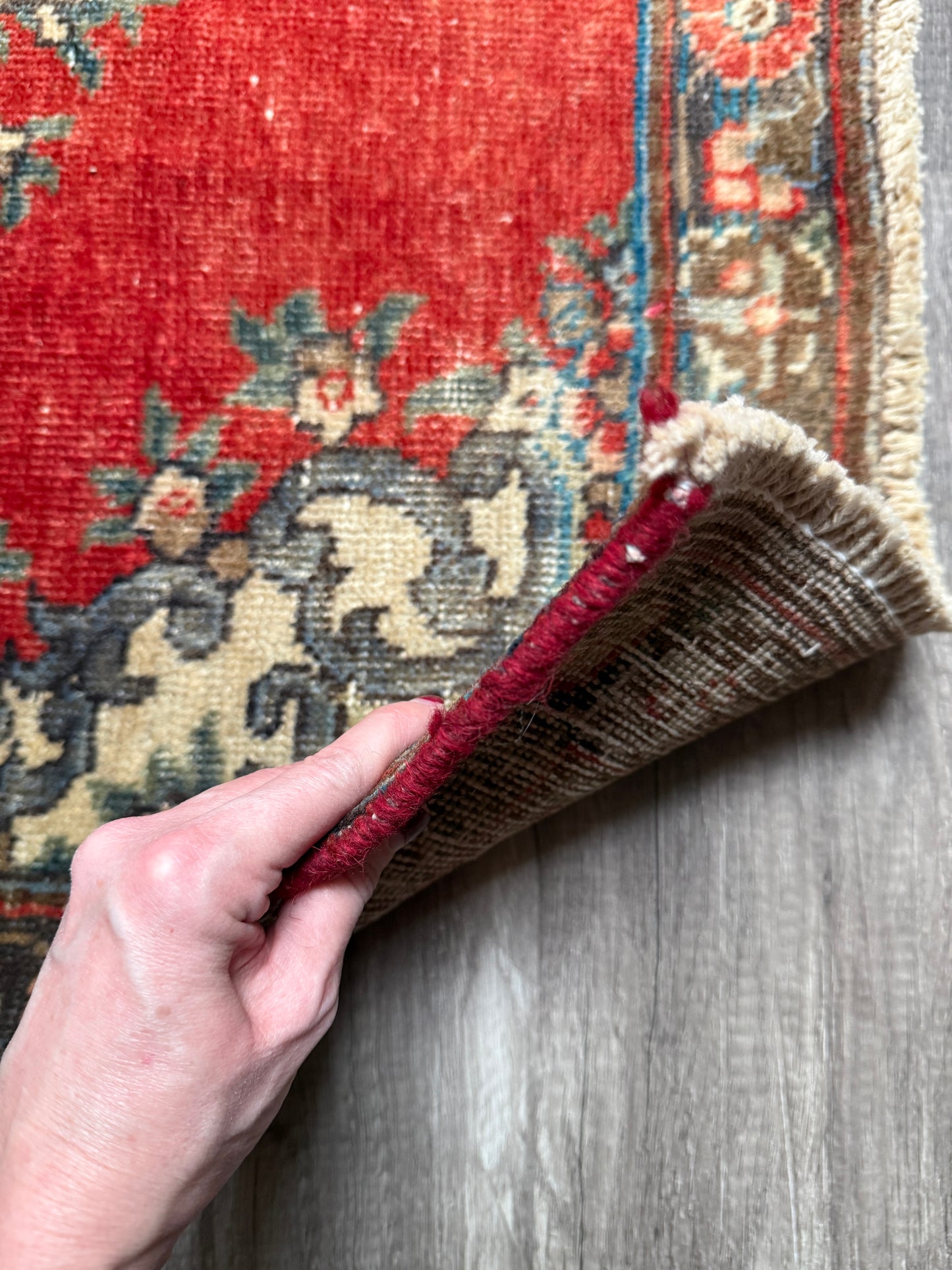 Vintage Persian Style Rug No. A1203 - 2.8'x4.2'