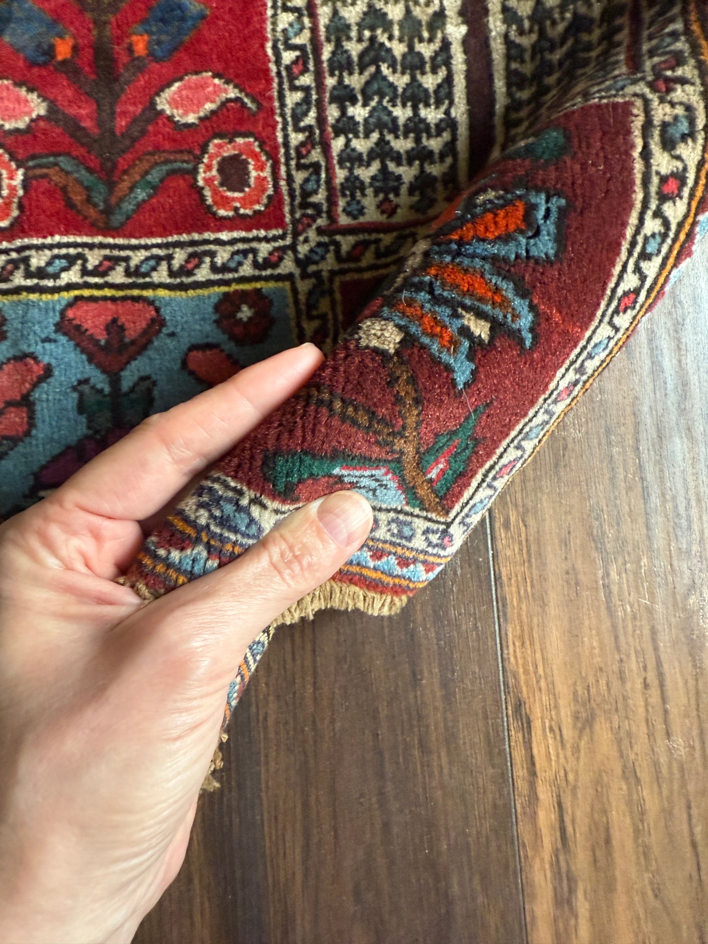 Vintage Persian Bakhtiari Mini Rug 1.7’x2.5' - No. 711