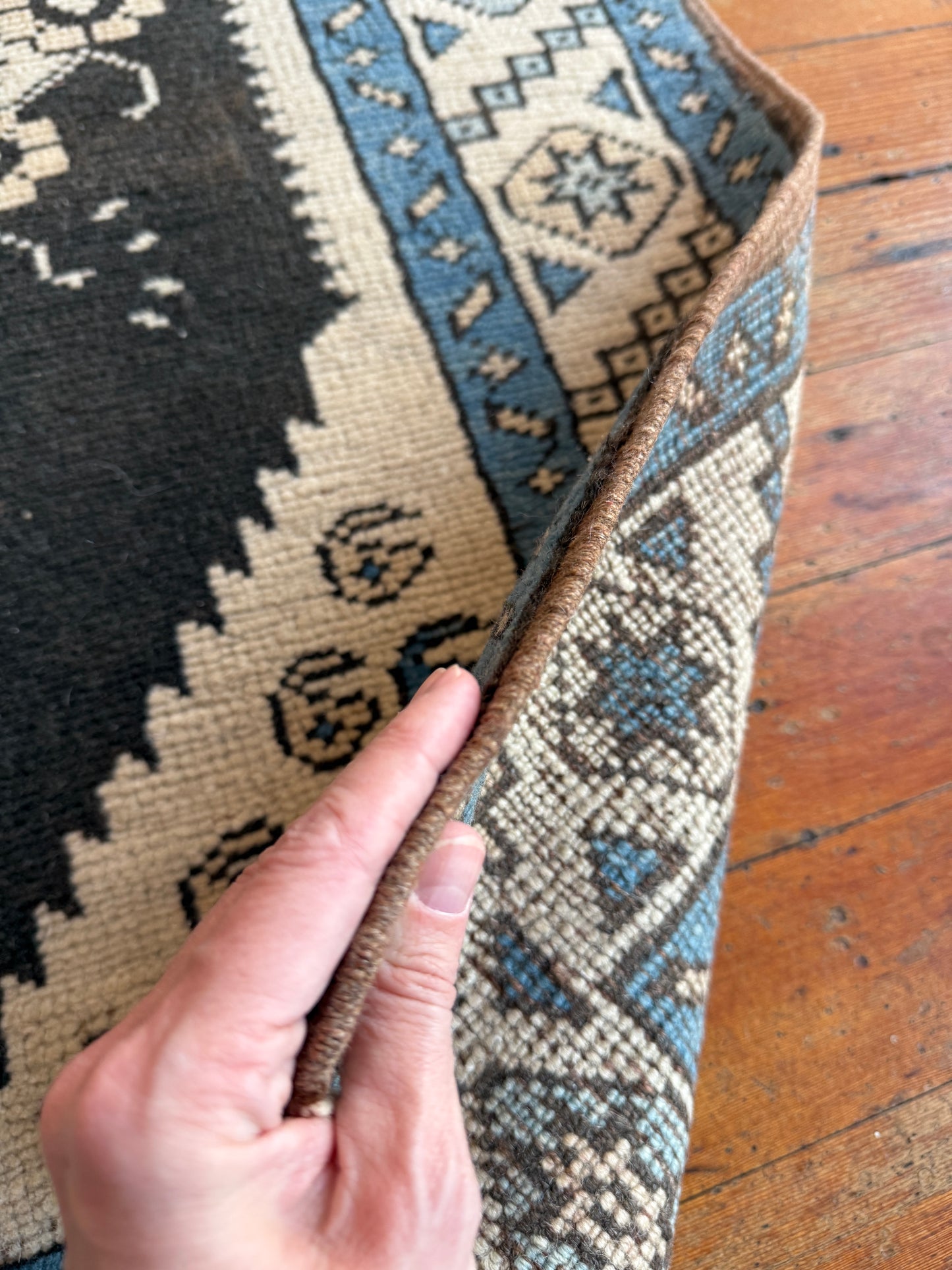 Vintage Turkish Runner Rug No. R1189 - 2.6' x 6.9'