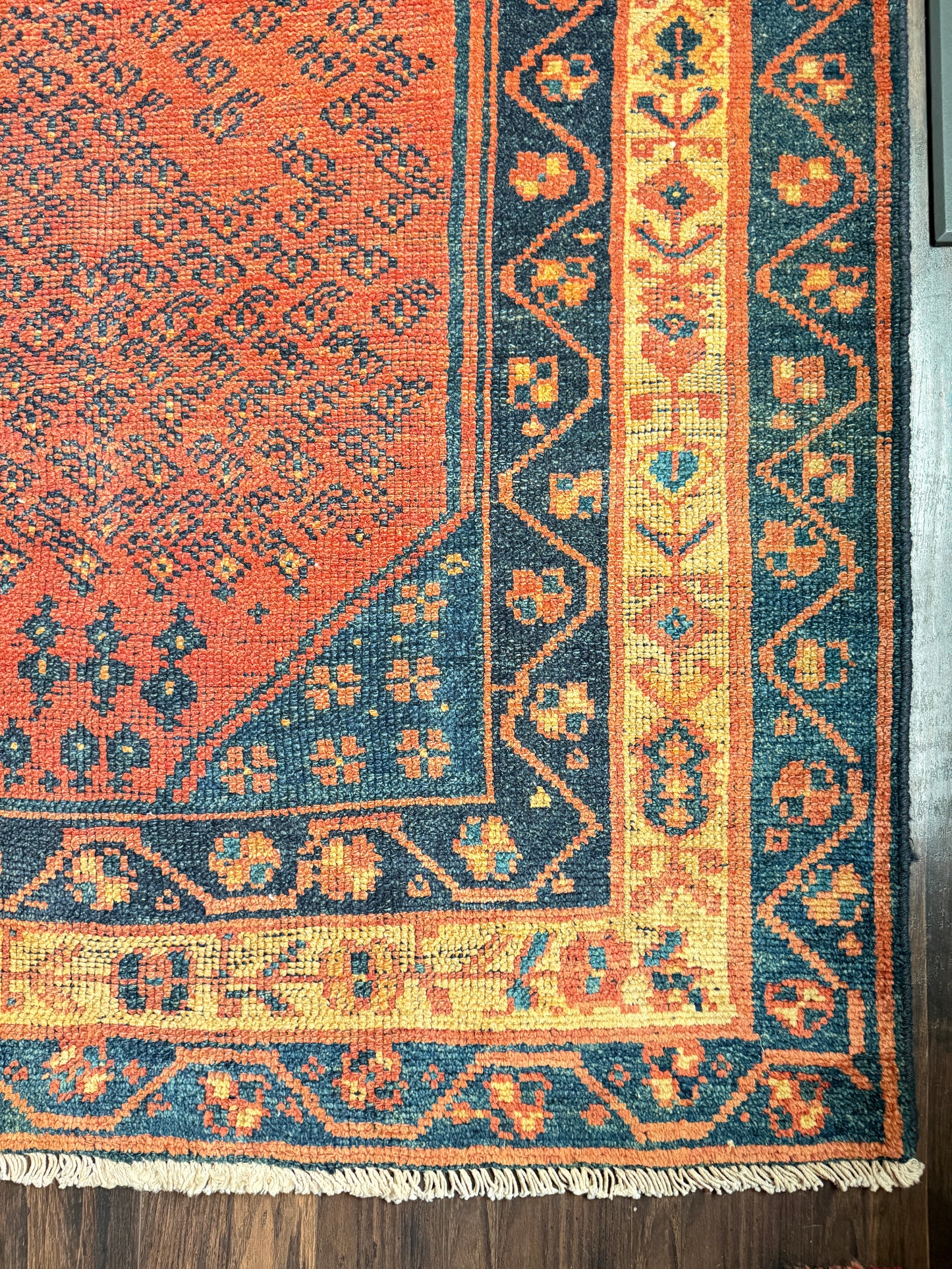 Vintage Persian Style Rug No. A1209 - 4.3’x7’