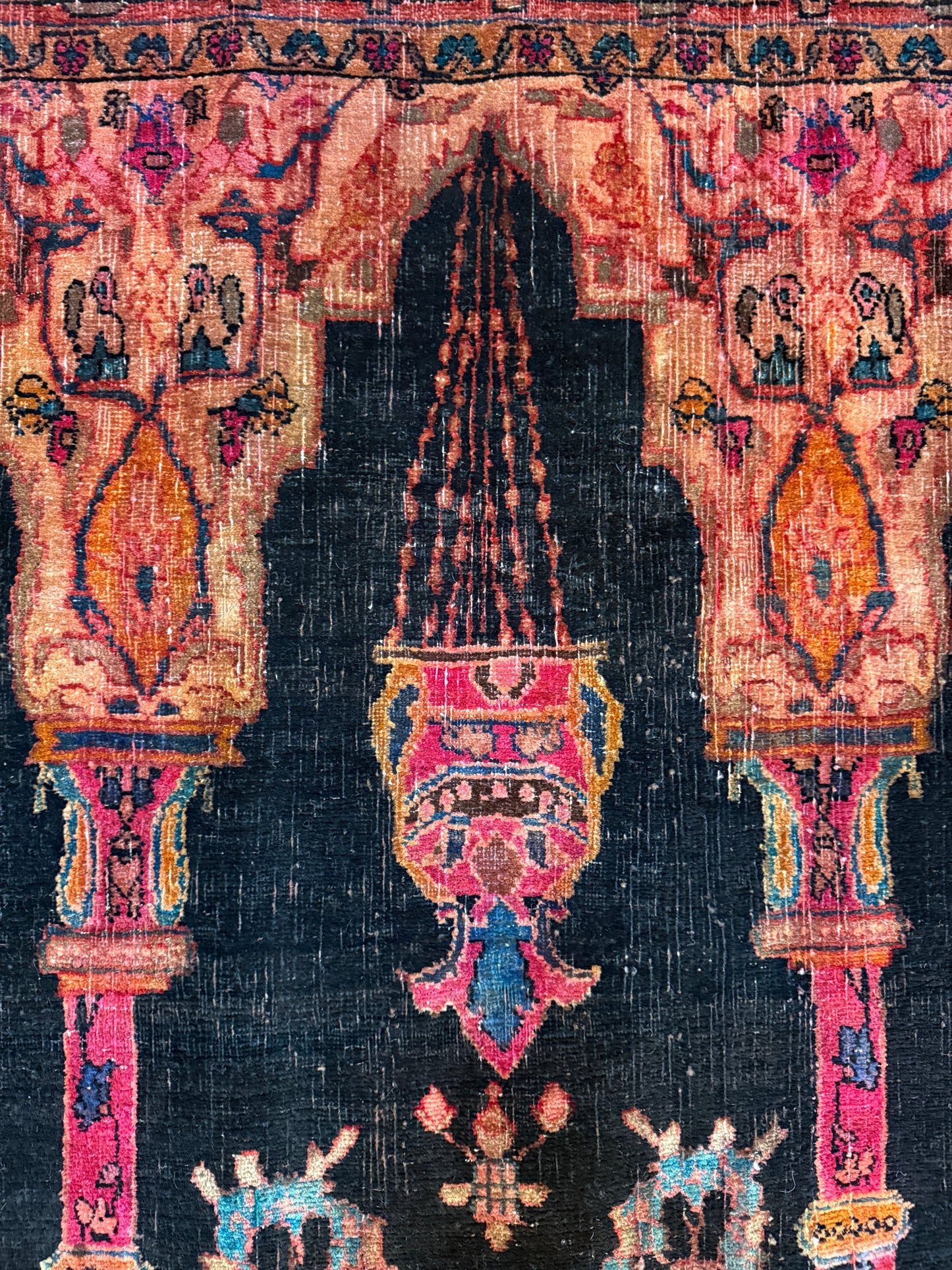 Vintage Persian Sarouk Area Rug No. A1194 -4.2'x6.5'